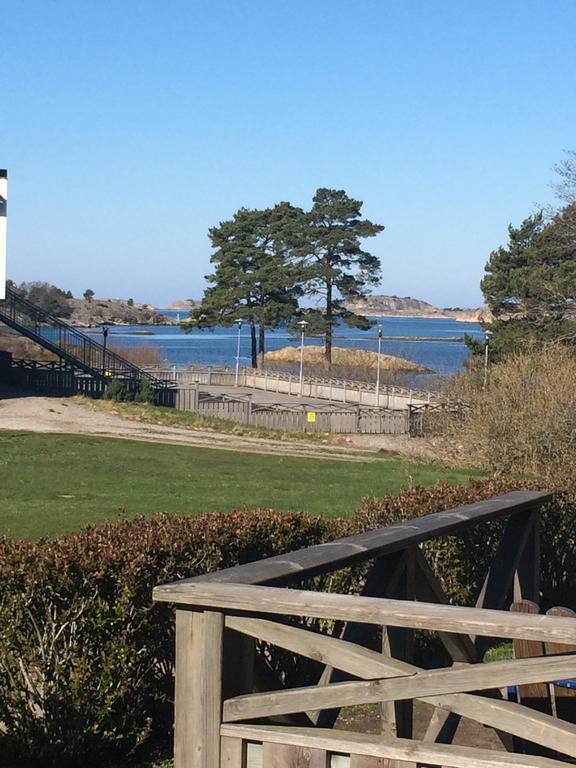Haellestrand Nr 6 Seaview Stromstad Exterior photo