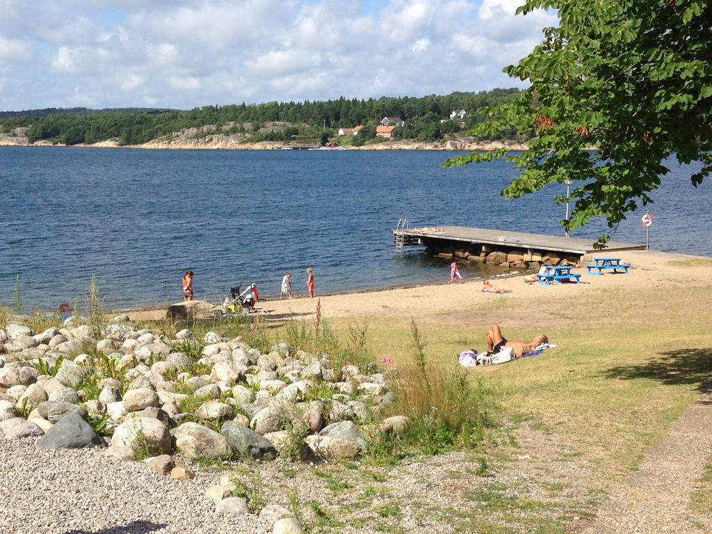 Haellestrand Nr 6 Seaview Stromstad Exterior photo